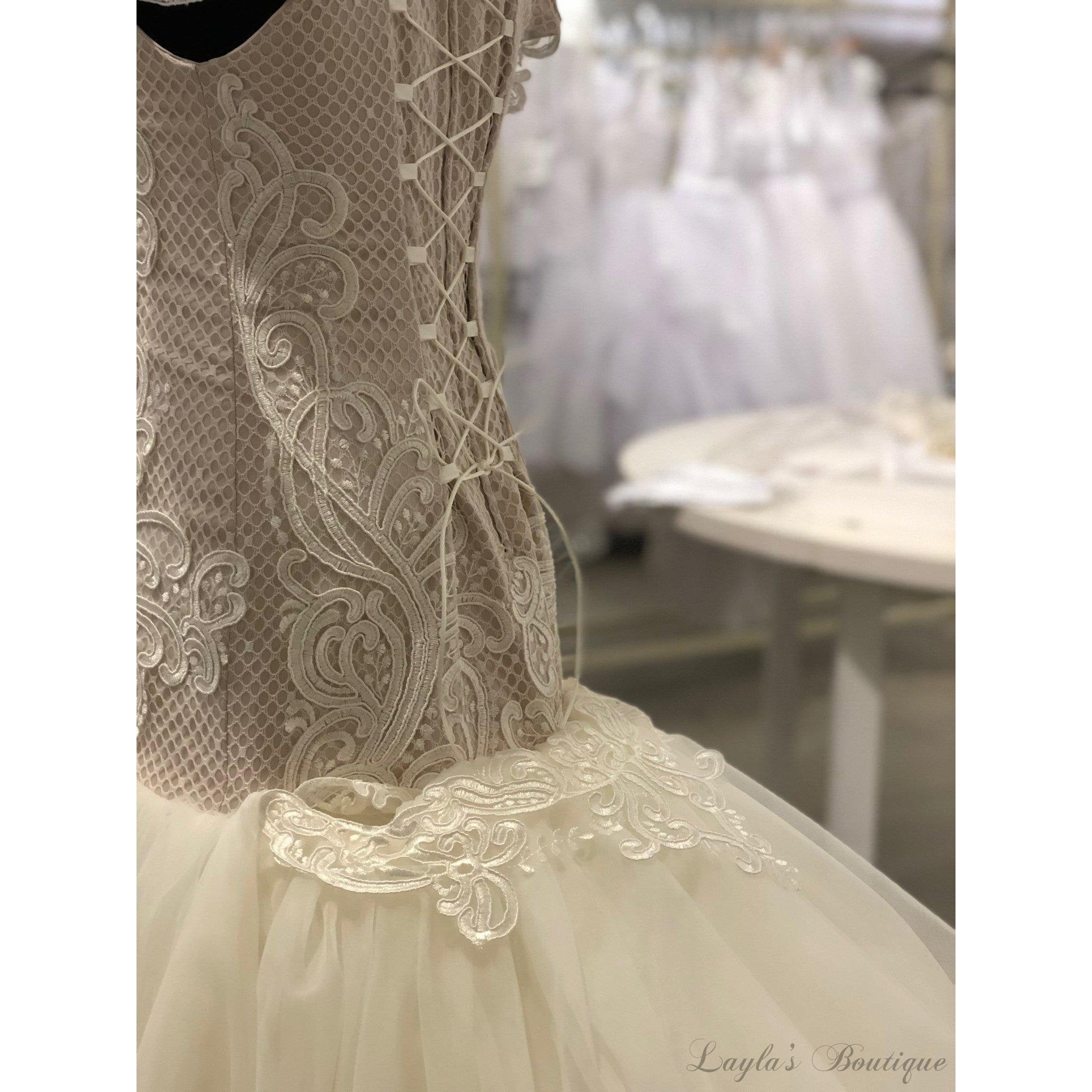 Chardonnay Dress